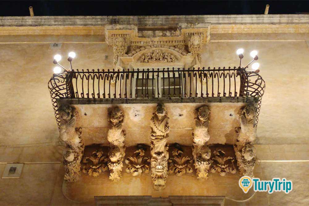 Guided tour of Noto the capital of Sicilian baroque style-image-6