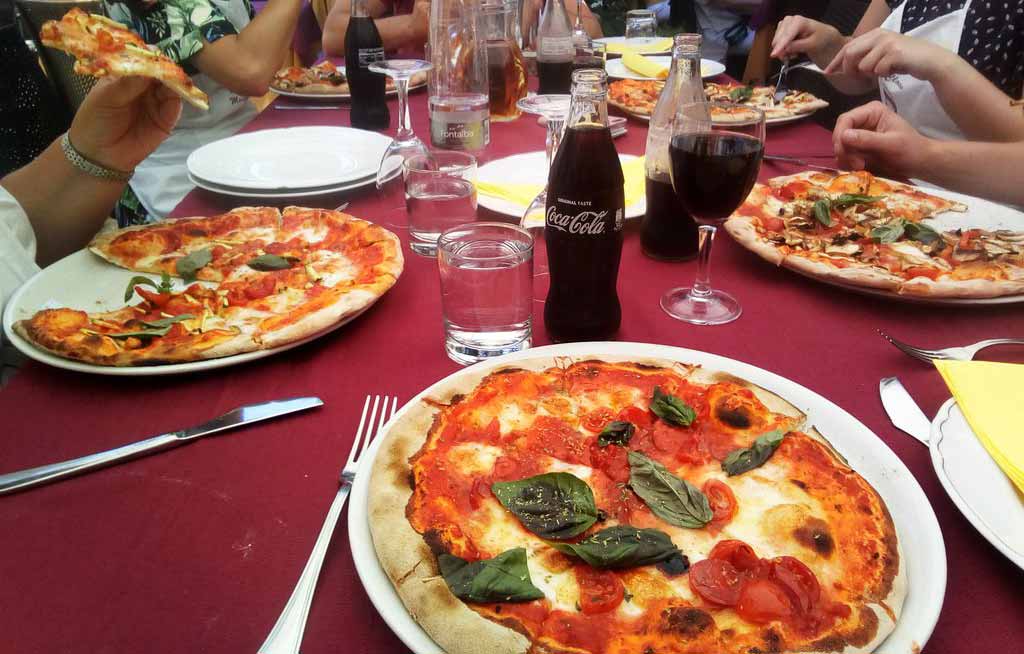 A lezione di cucina tradizionale siciliana con lo chef a Taormina-image-8