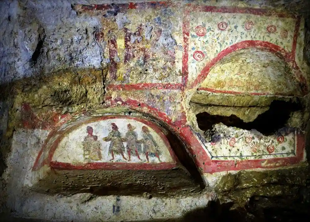 A guided tour of the Carini Castle and the catacombs close to Palermo-image-5